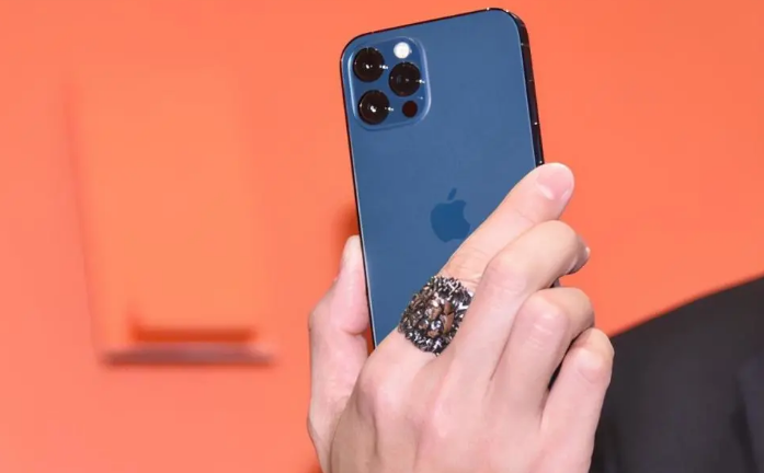 虎门港管委会苹果手机维修分享iPhone12系列重启方法教程 